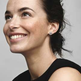 Pandora 292667C01 Damen-Ohrstecker Funkelndes Unendlichkeits-Herz Silber